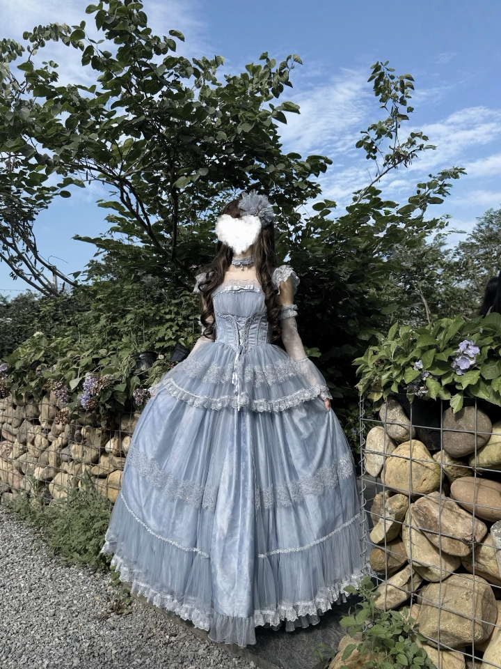 蹲了好久的薄雾森林终于要上啦，这条真的超优雅啊