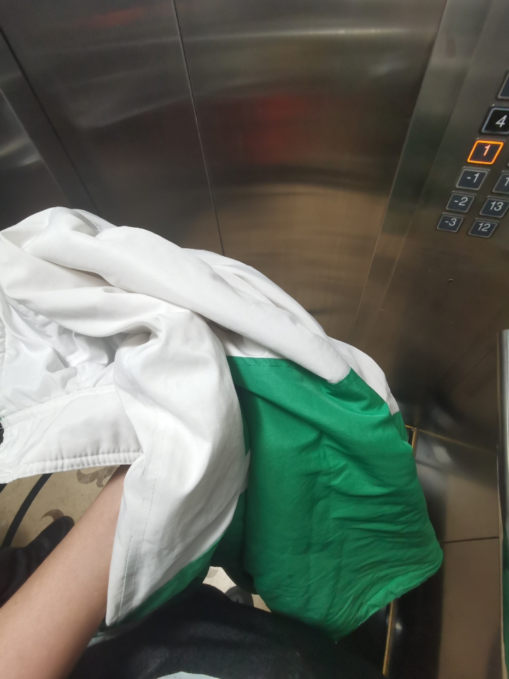 去呗，虽然你大概率选不上，但是选不上对你的以后的人生有什么影响吗？不去的话，午夜梦回的时候就会想当初试试就好了