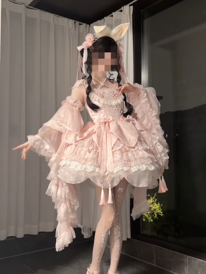 很久没遇到心动的中华风lo裙，猫cake家的十里樱也太美了