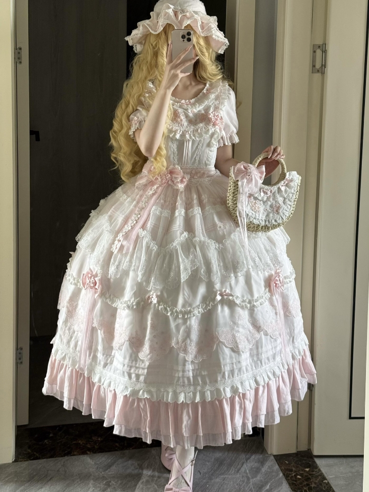 猫cake家的十里樱op也太美了吧，穿上就是优雅大小姐