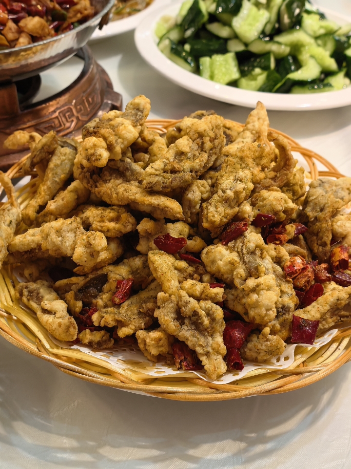 啊啊啊！有救了！是南传的东北菜！！