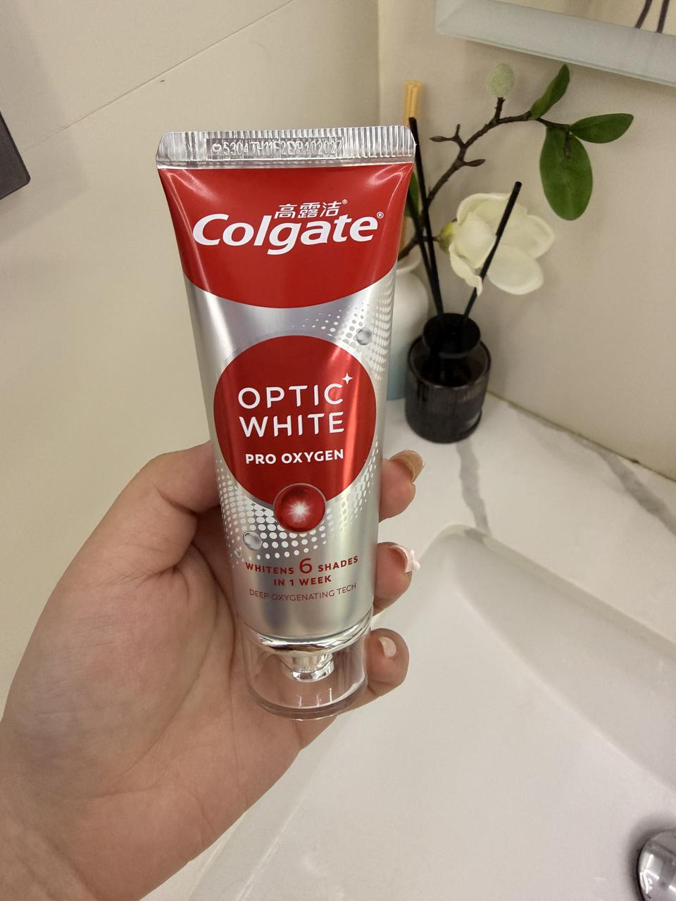 美白牙膏里竟然有如此细糠...