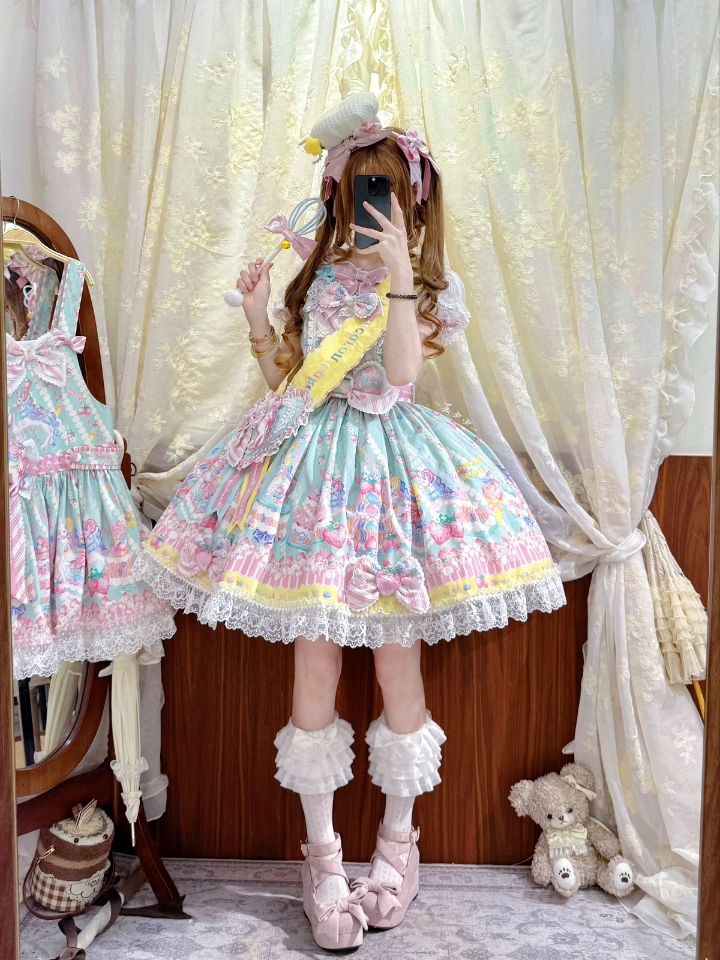 这个月腰带蝴蝶结还有个彩虹小马感觉好可爱的嘞，萌萌哒，绶带也打算冲啦 #lo安利  #Lolita  #洛丽塔lolita