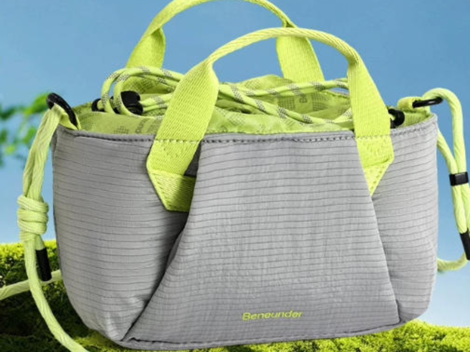 蕉下防泼水小包💦雨天通勤不慌