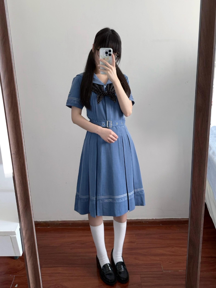 是分体式的盛夏服诶，梗豆物语家太会出裙子啦，一衣两穿