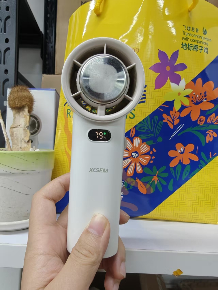 终于Get到了制冷小风扇的点！