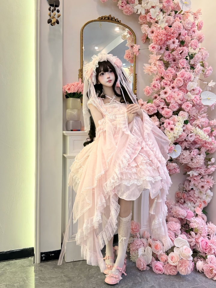 姐妹们谁懂啊直接被这组图种草了十里樱啊，这个姬袖也太美了