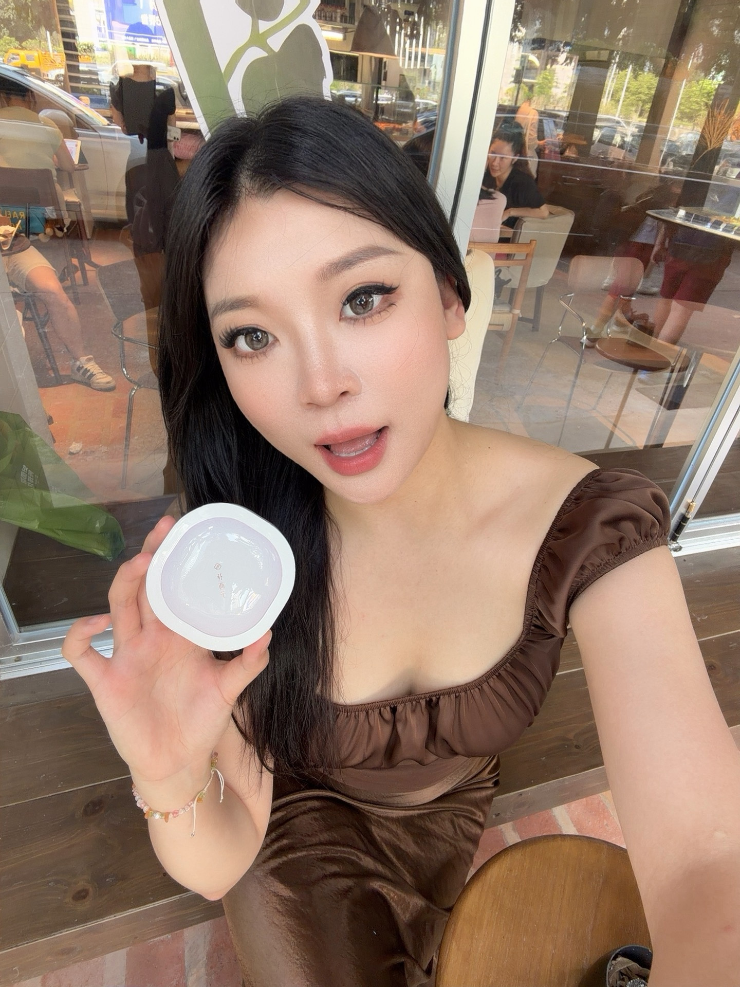 告别油光假面！这才是通透好气色底妆
