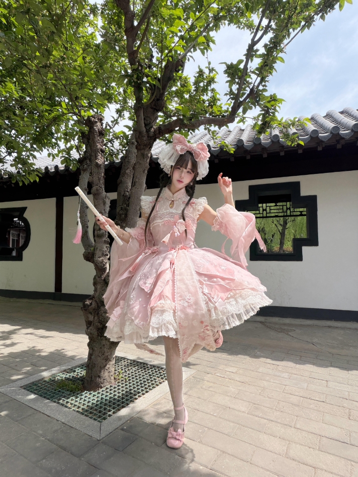 这个桃愿穿上也太美了吧，一下就戳中了我的心巴啊