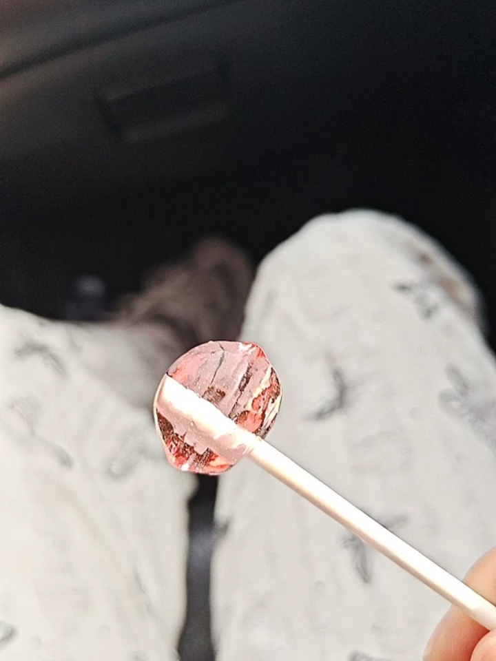 0蔗糖不伤牙！三口味棒棒糖太懂我了
