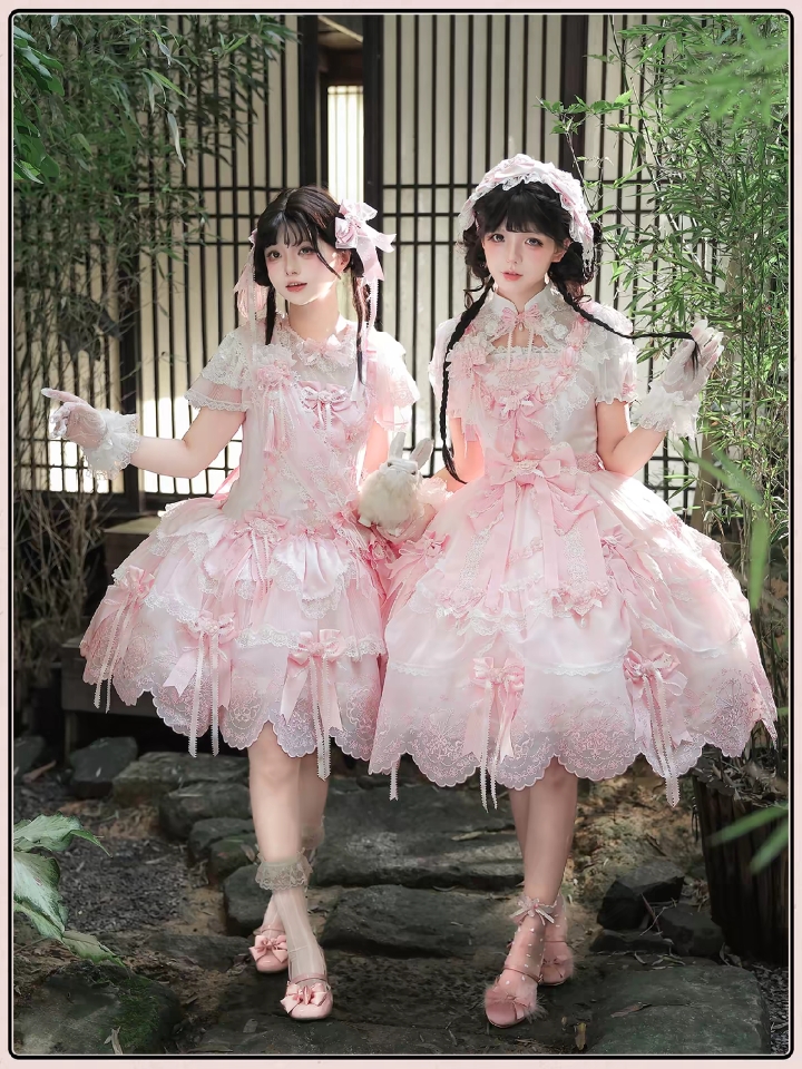 拜托！谁不想急头白脸的和闺蜜一起穿双子出门哇！#吃我一波lolita安利 #lolita穿搭 #lolita原创设计  #中华风lolita