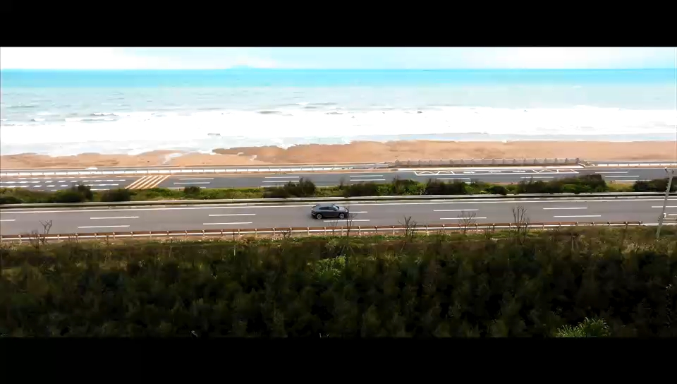 今天，跟我一起到“有福之州”的福州，看看“绝绝紫”的蔚来新EC6。 作为一台有格调的车，它在哪些方面做了升级呢？我们一起来看看。 #蔚来新ES6更豪华更智能更安全##蔚来新EC6格调进阶##新能源汽车﻿#