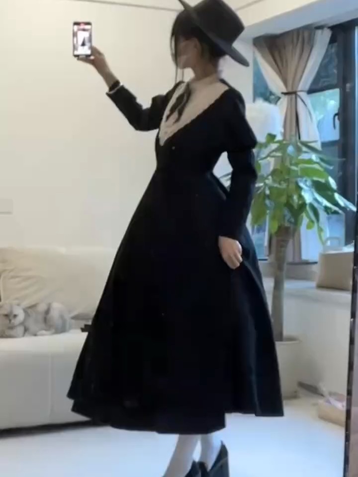 终于知道大家为什么这么喜欢威廉小姐了，是真的很有大小姐的感觉好吗？！看起来就很日常又很温柔