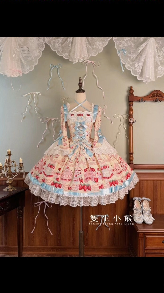 草莓柄真的太美了好嘛，甜妹都不要错过这条呀