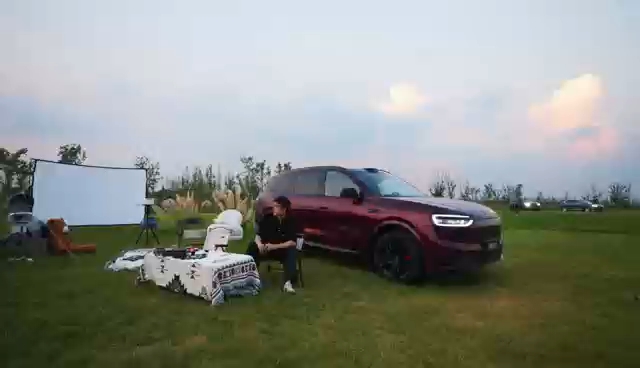 一眼心动，全新问界M7，它来了！ 颜值、空间、智能、安全，全面进阶！ #冰箱彩电大沙发问界M7全配齐# #全新问界M7静态评测首发# #成都车展探馆全新问界M7#