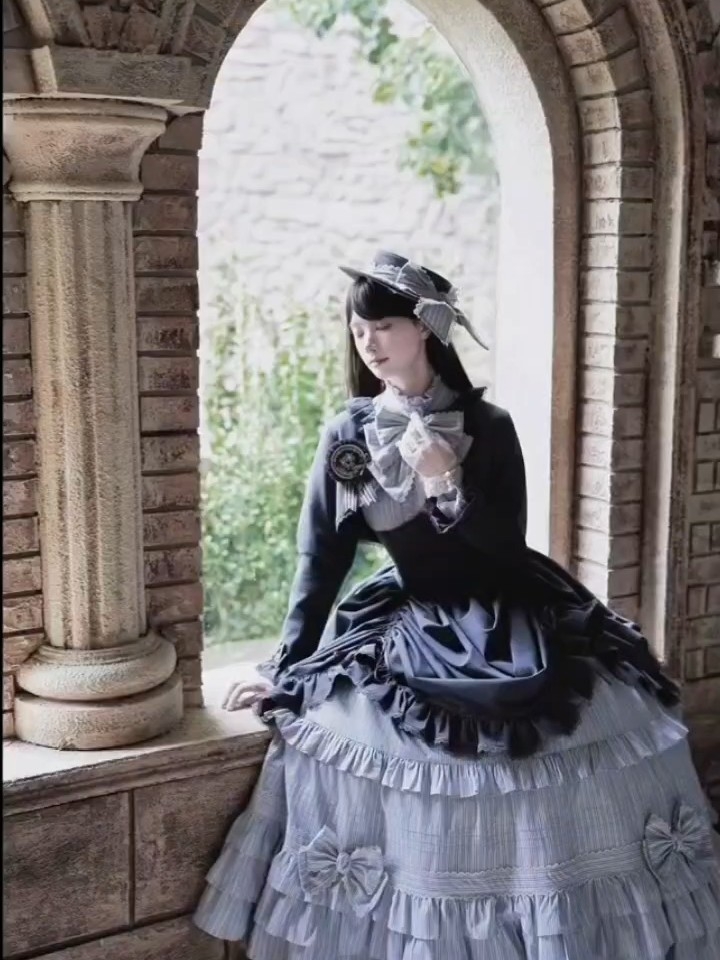 就喜欢这种复古感满满的优雅女公爵,看起来特别有质感和气质