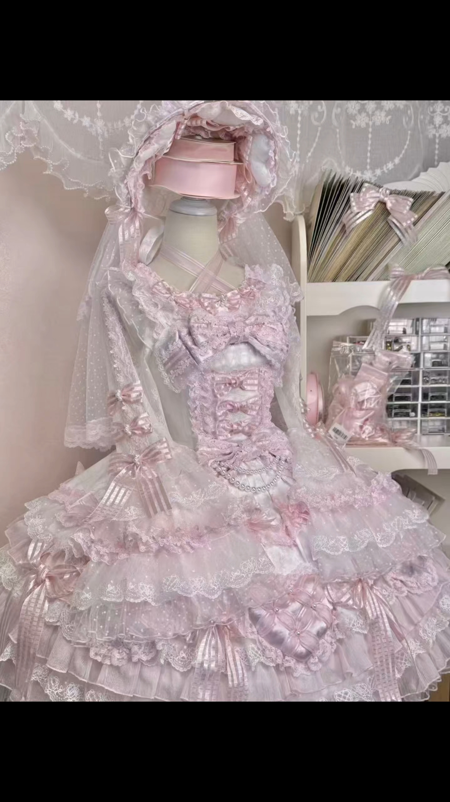 一眼就喜欢上的小裙子，Alice girl家的这条真的好重工啊