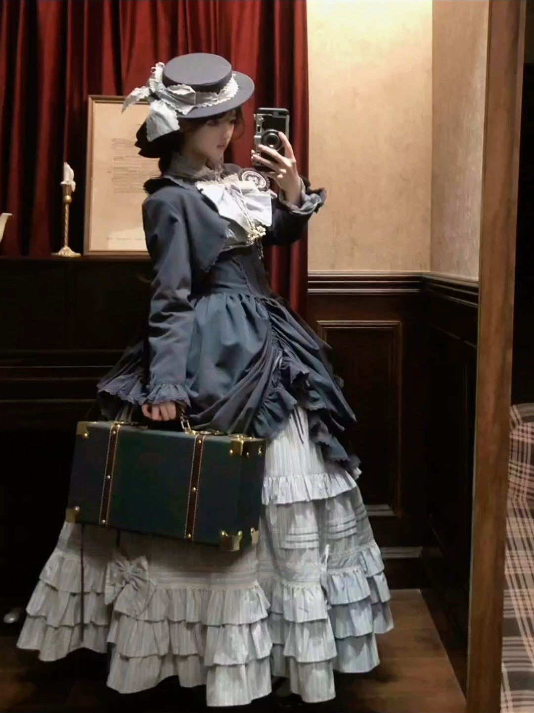 优雅而又从容的中世纪大小姐有着独属于维多利亚时代的独特韵味