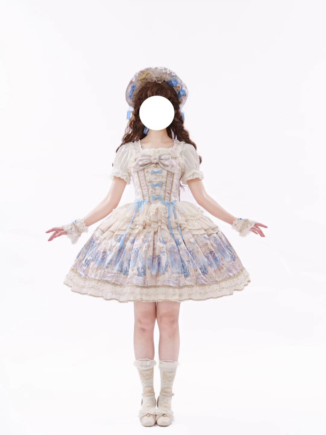 这个华丽程度我是真的要爱上了，怎么能有这么显瘦的正腰设计，看起来就很精致很有质感