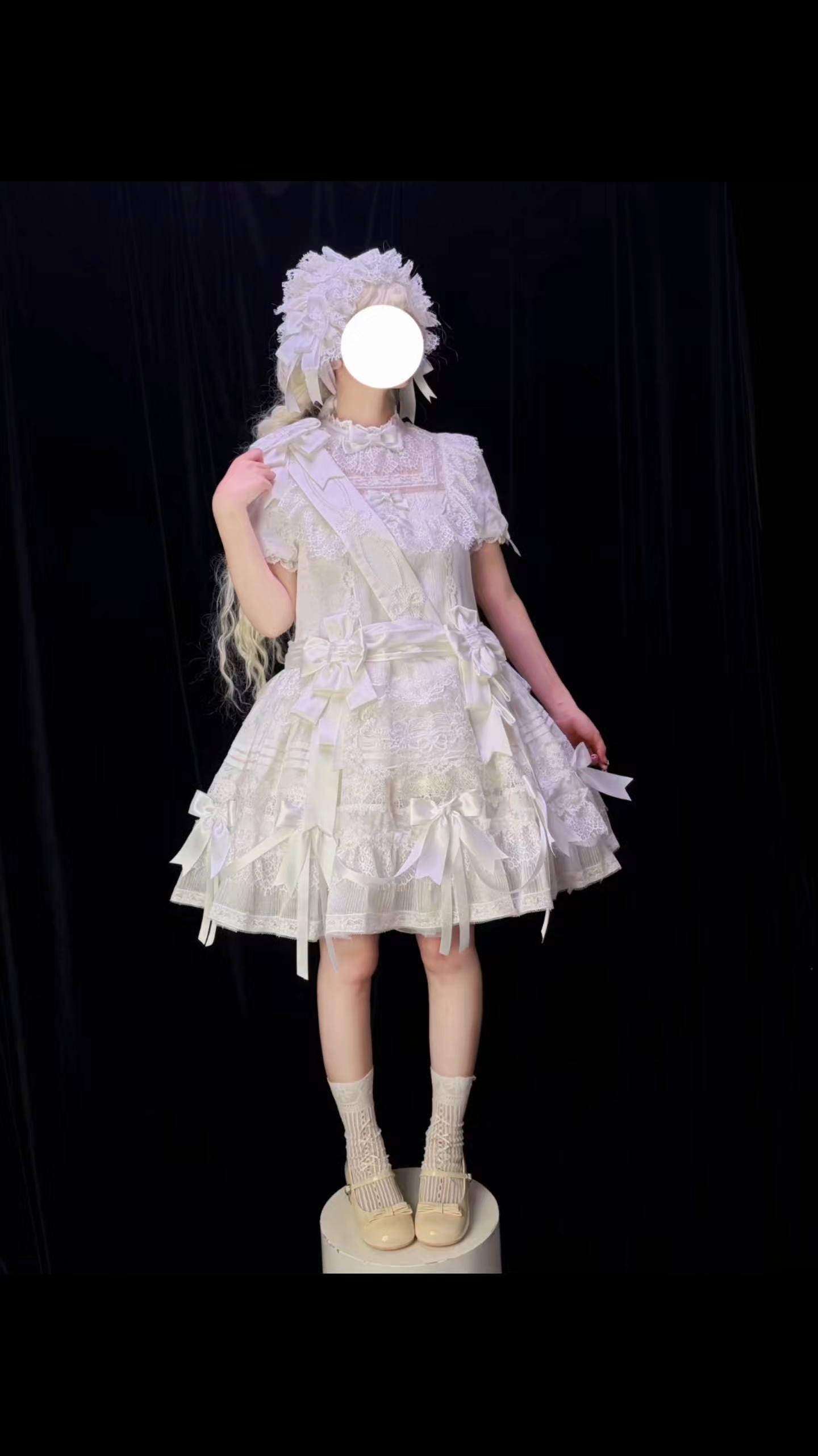 白色也太绝啦！ 超级有doll感的小裙子，白色特别有浓汤娃娃感！