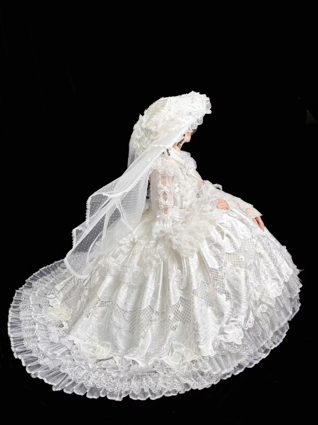 纯白花嫁真的好好看，好喜欢这个超大裙摆#吃我一波lolita安利  #Lolita #Lolita装扮