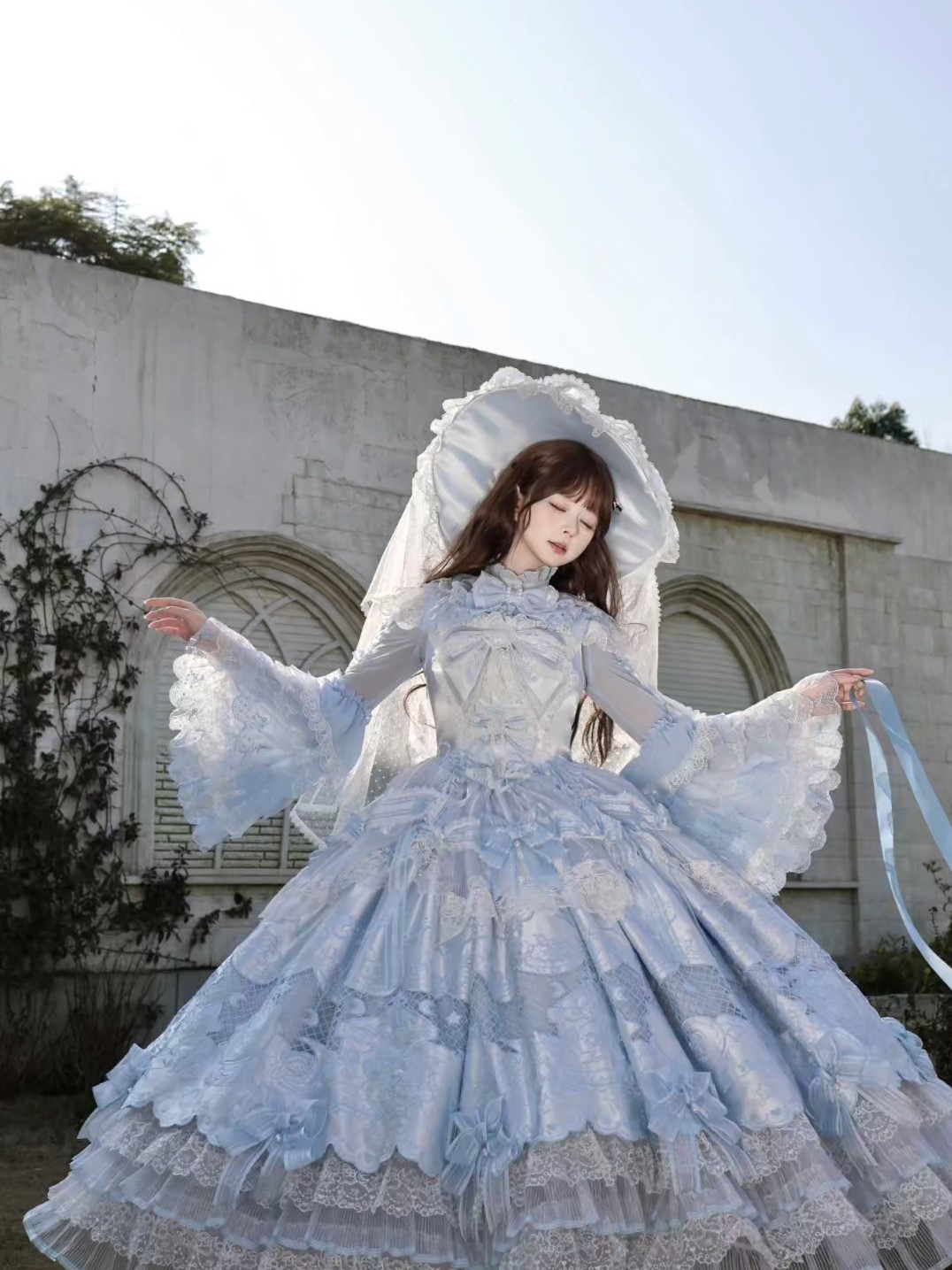 好华丽的一条花嫁，这个蓝色是真的很特别，而且姬袖的搭配是真的很精致了