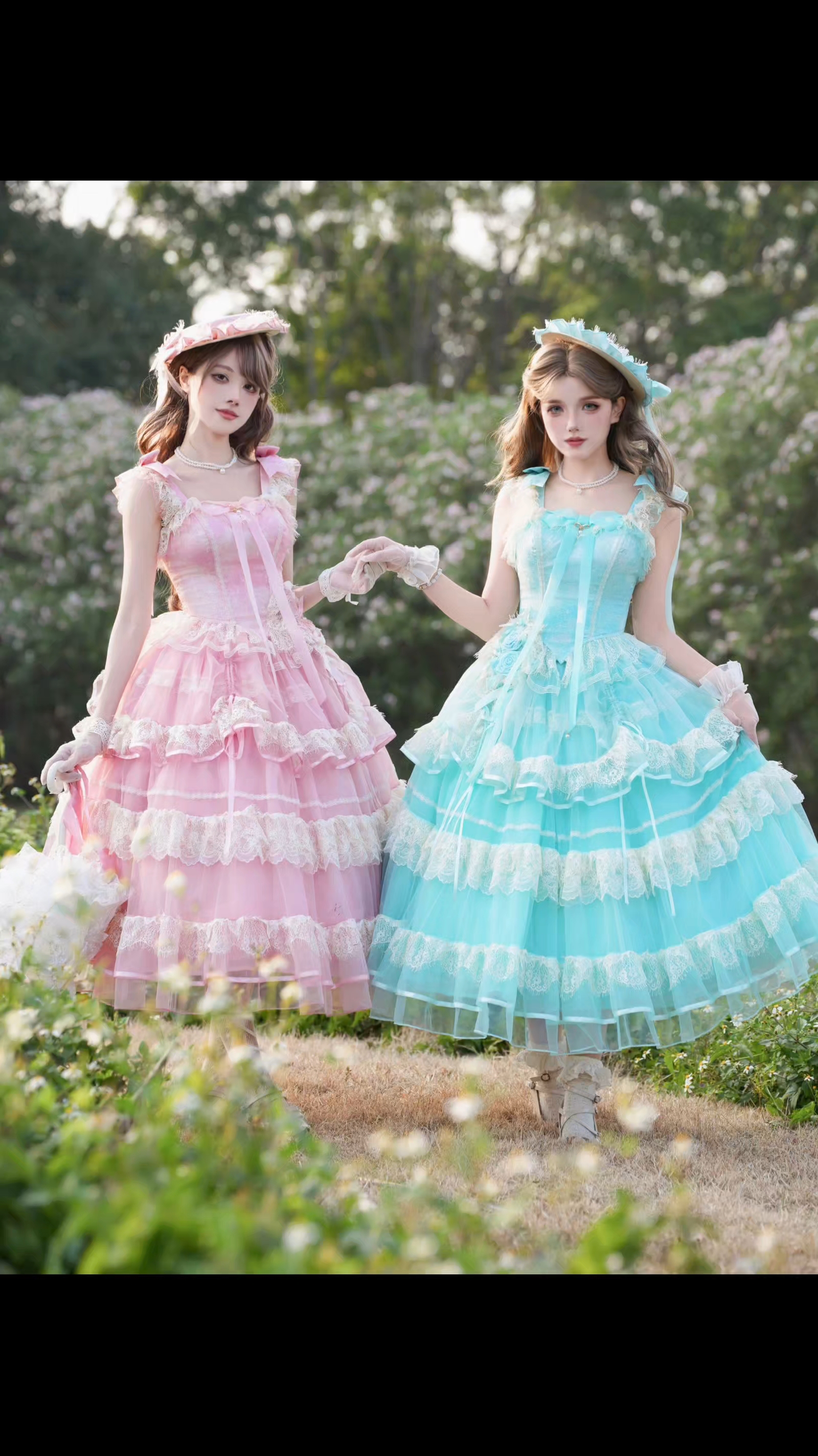 这两条裙子用来跟姐妹双子怎么样？ 真的太想跟诡秘一起穿啦～#星纱雾里 #吃我一波Lolita安利 #Lolita