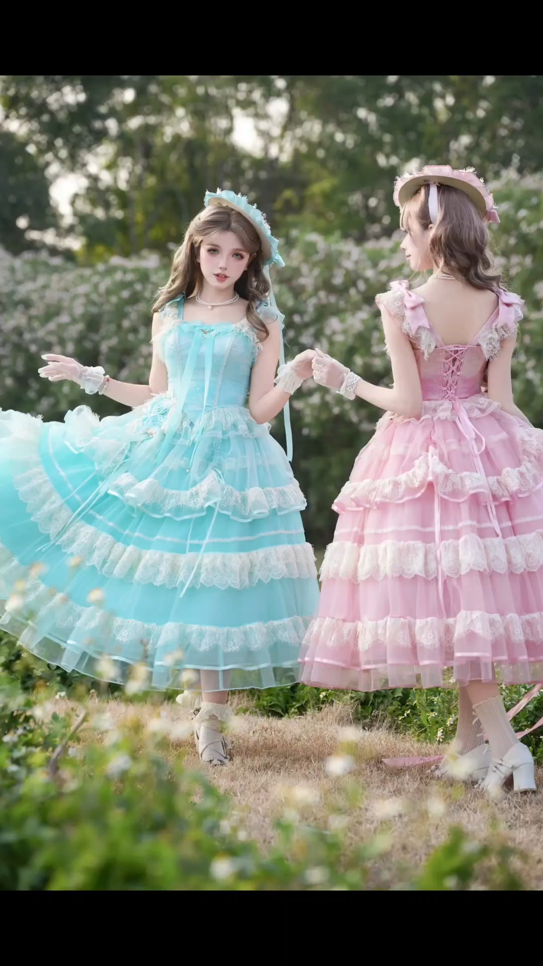 今日份有被种草到的双子lo，打算个好闺蜜冲啦，而且日常也可以穿 #lo#lolita#星纱雾切原创洋装