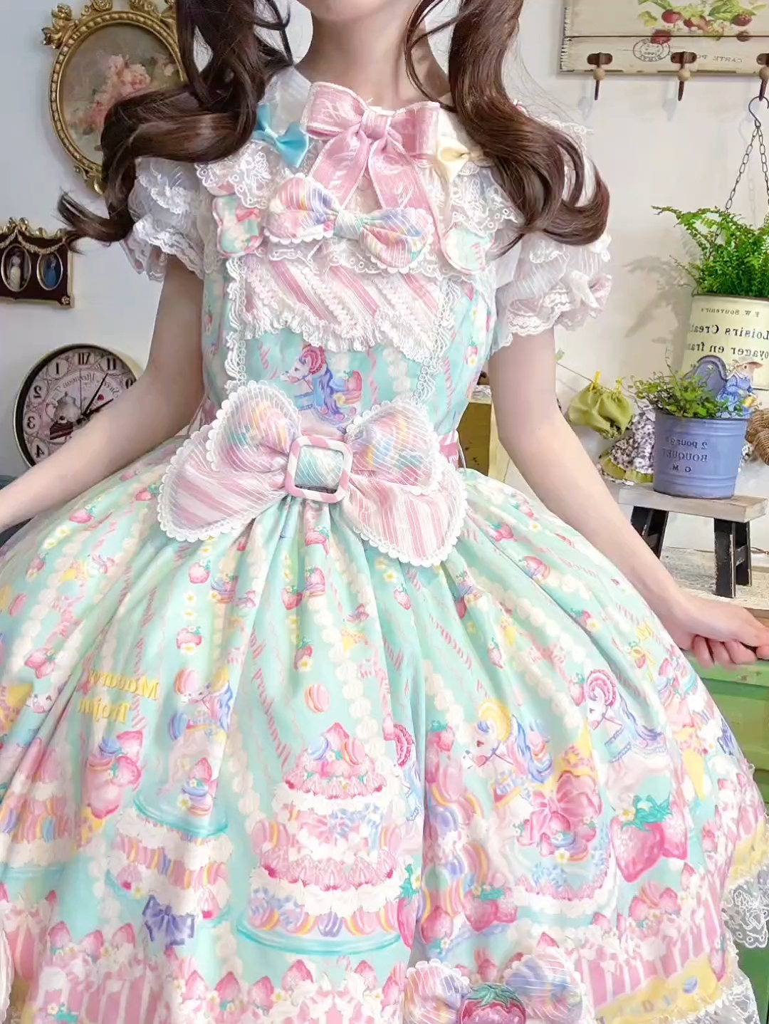 萌萌的古早味小甜心，马年穿小马元素的lo裙很正解啦～