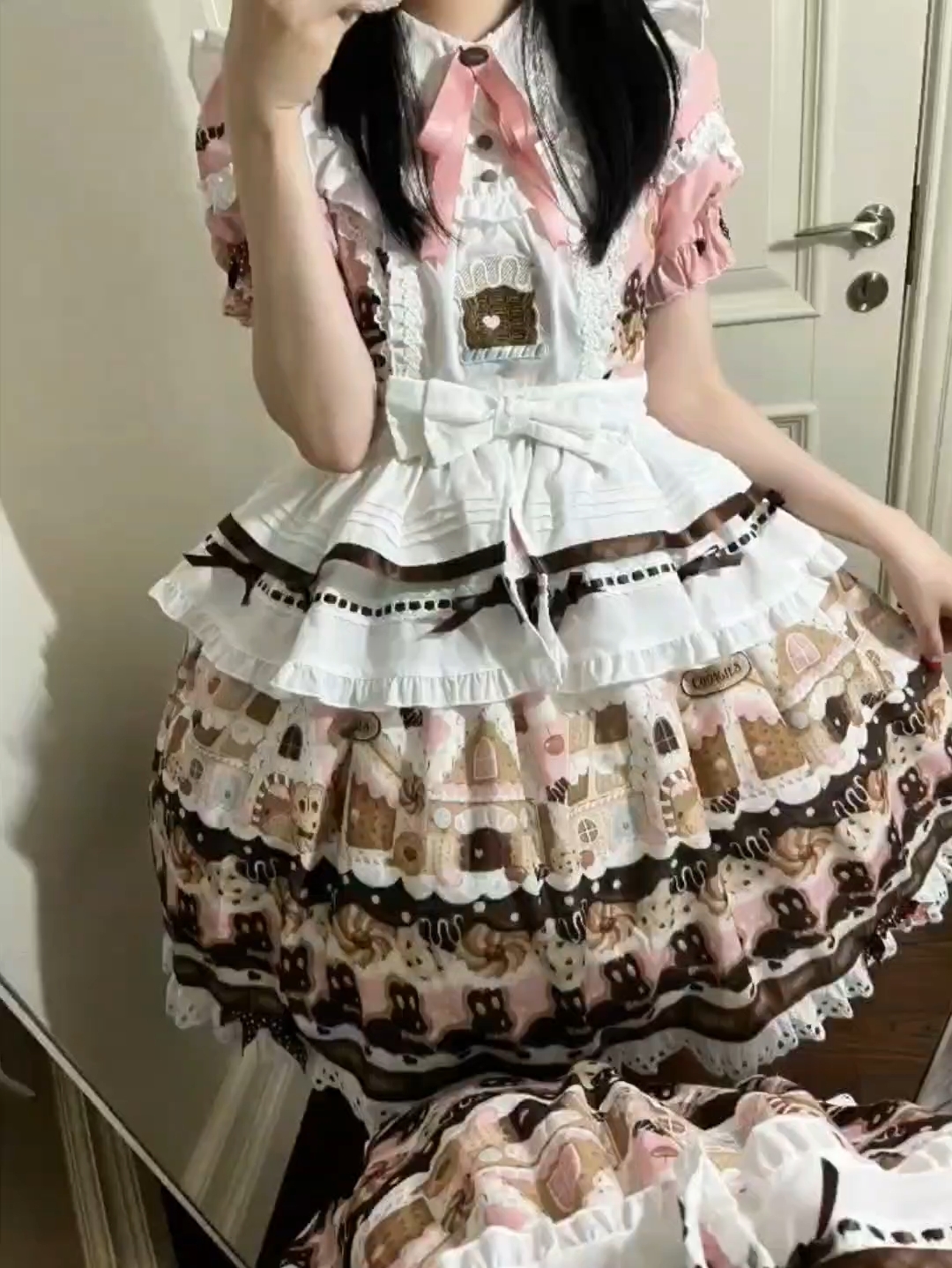 babyblue婴儿蓝这新出的小兔子姜饼屋柄图就这样萌翻所有人！