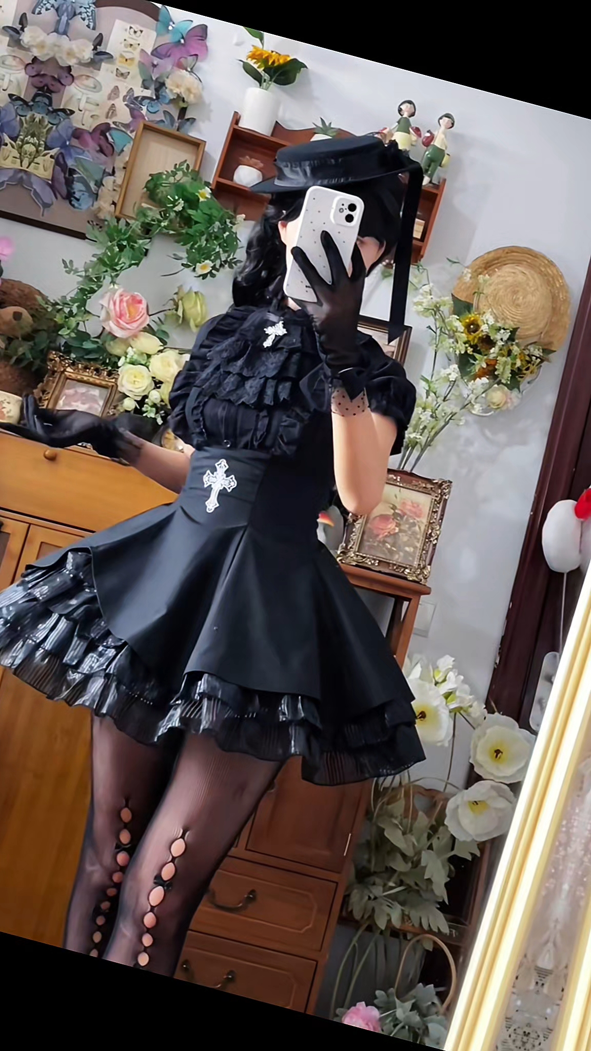 喜欢哥特风的集美们快试试这条！ 尊嘟无法拒绝这么酷的小裙子呀～#暗焰姬 #哥特风 #吃我一波Lolita安利 #Lolita